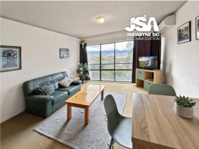 Alpine Mountain View Kirwan 10